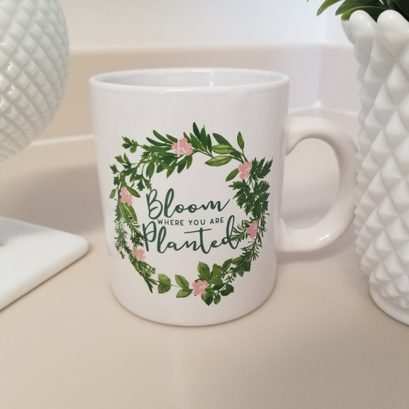 BLOOM WHERE YOU ARE PLANTED COFFEE MUG. NEW - Picture 2 of 3